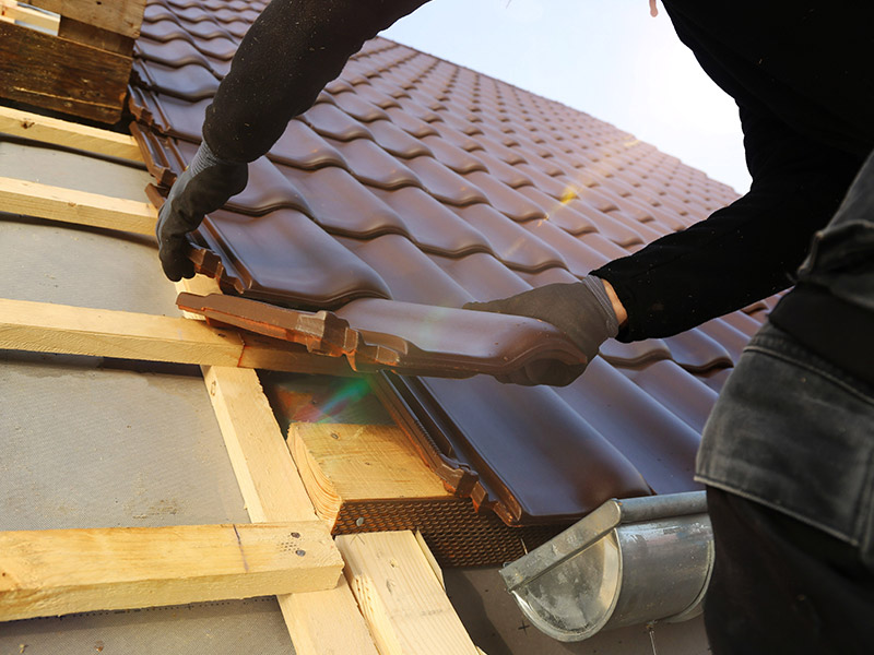 Gutter replacement and repair project